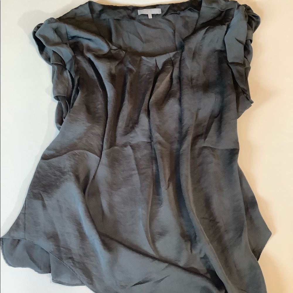Violet & Claire Flowy Pleated Gray Dress Top 1X